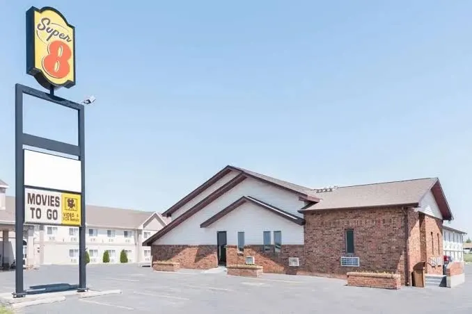 Glendive Lodge