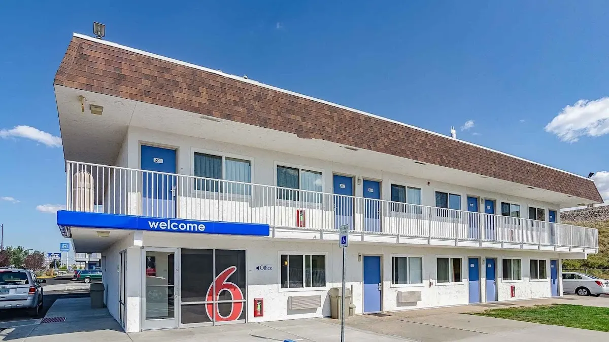 Motel 6 Cheyenne, WY