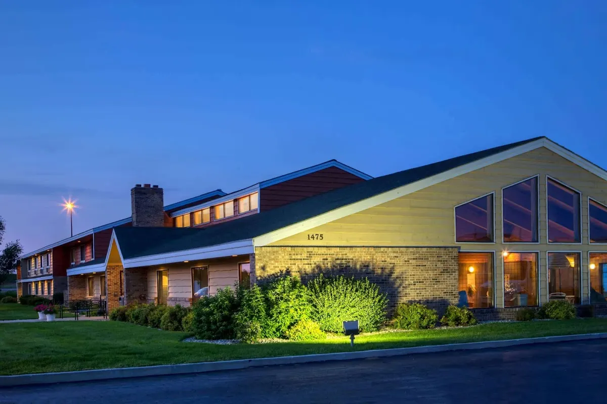 AmericInn by Wyndham Worthington