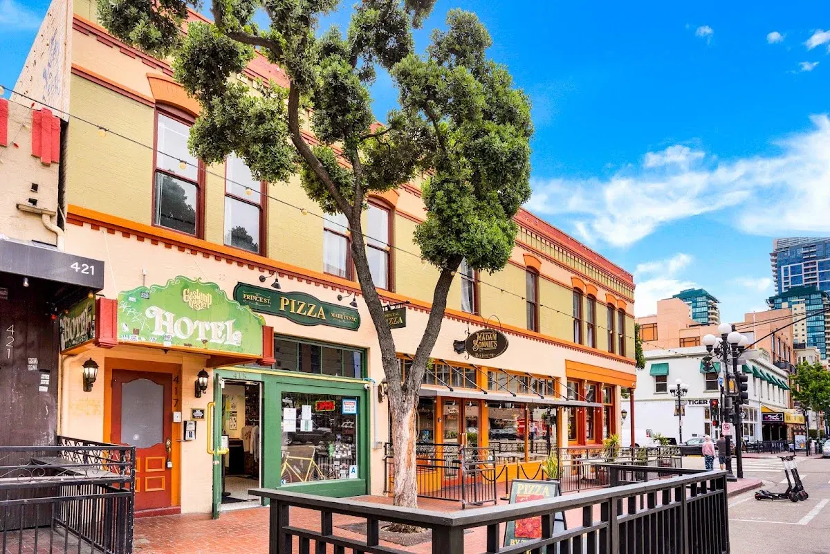 La Ventana Hotel