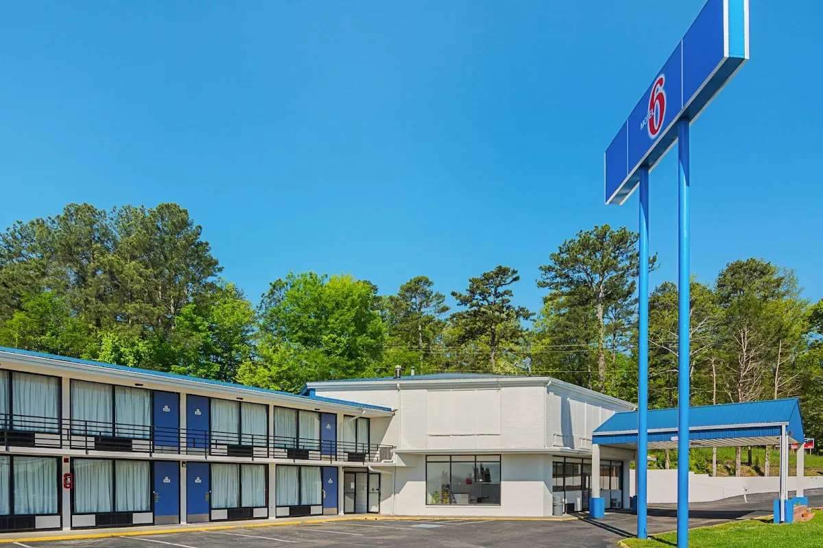 Motel 6 Cleveland, TN