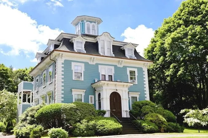 The Hotel Marblehead