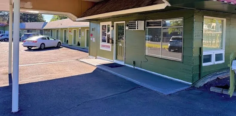 Chalet Motel