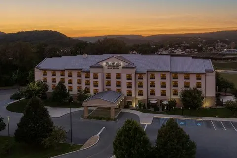 Fairfield by Marriott Inn & Suites Cumberland