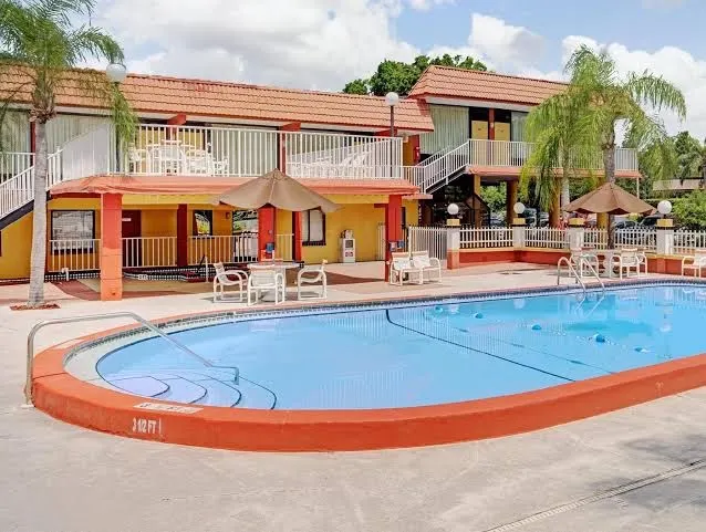 Howard Johnson by Wyndham Clearwater/Dunedin