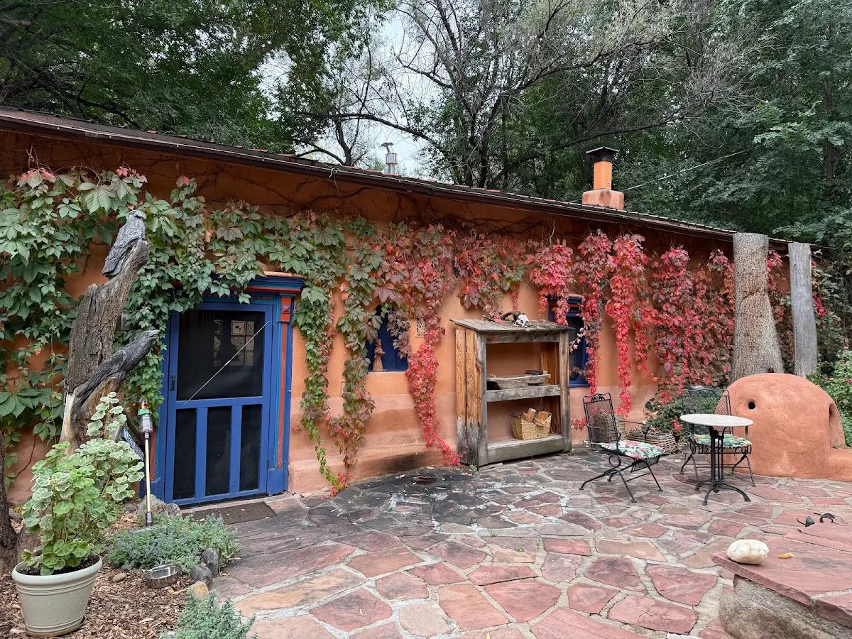 Adobe & Pines Inn - Hotel Bed And Breakfast