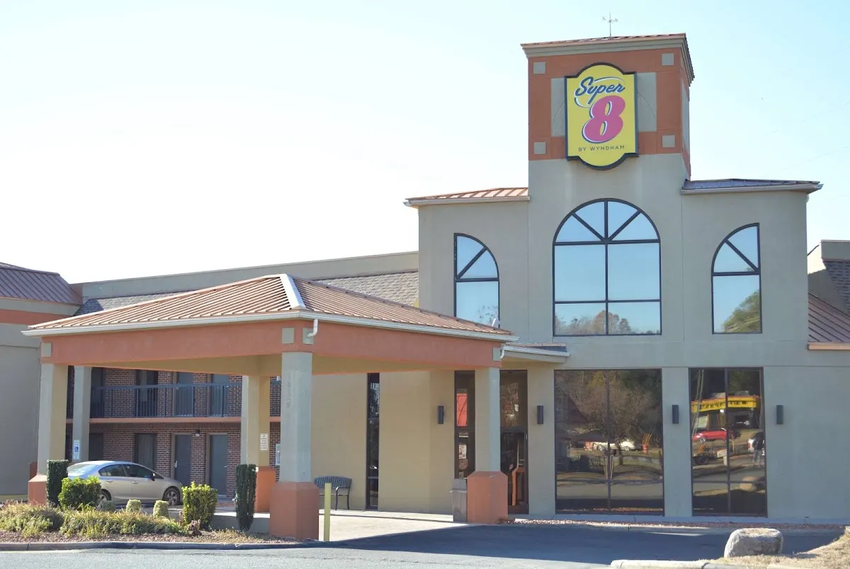 Super 8 by Wyndham Huntersville/Charlotte Area