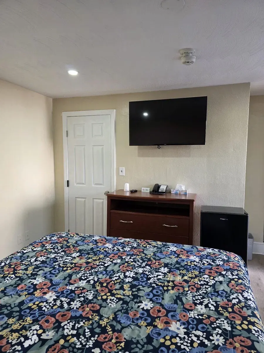 James Motel