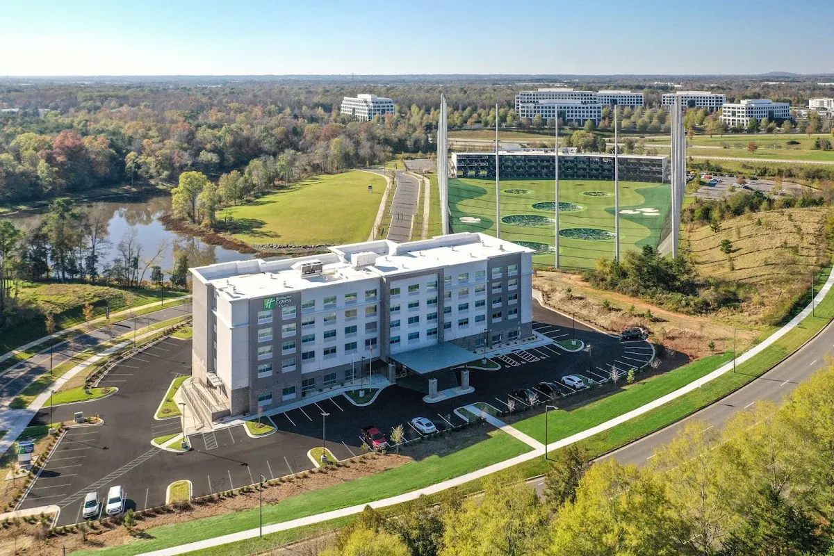 Holiday Inn Express & Suites Charlotte Southwest by IHG