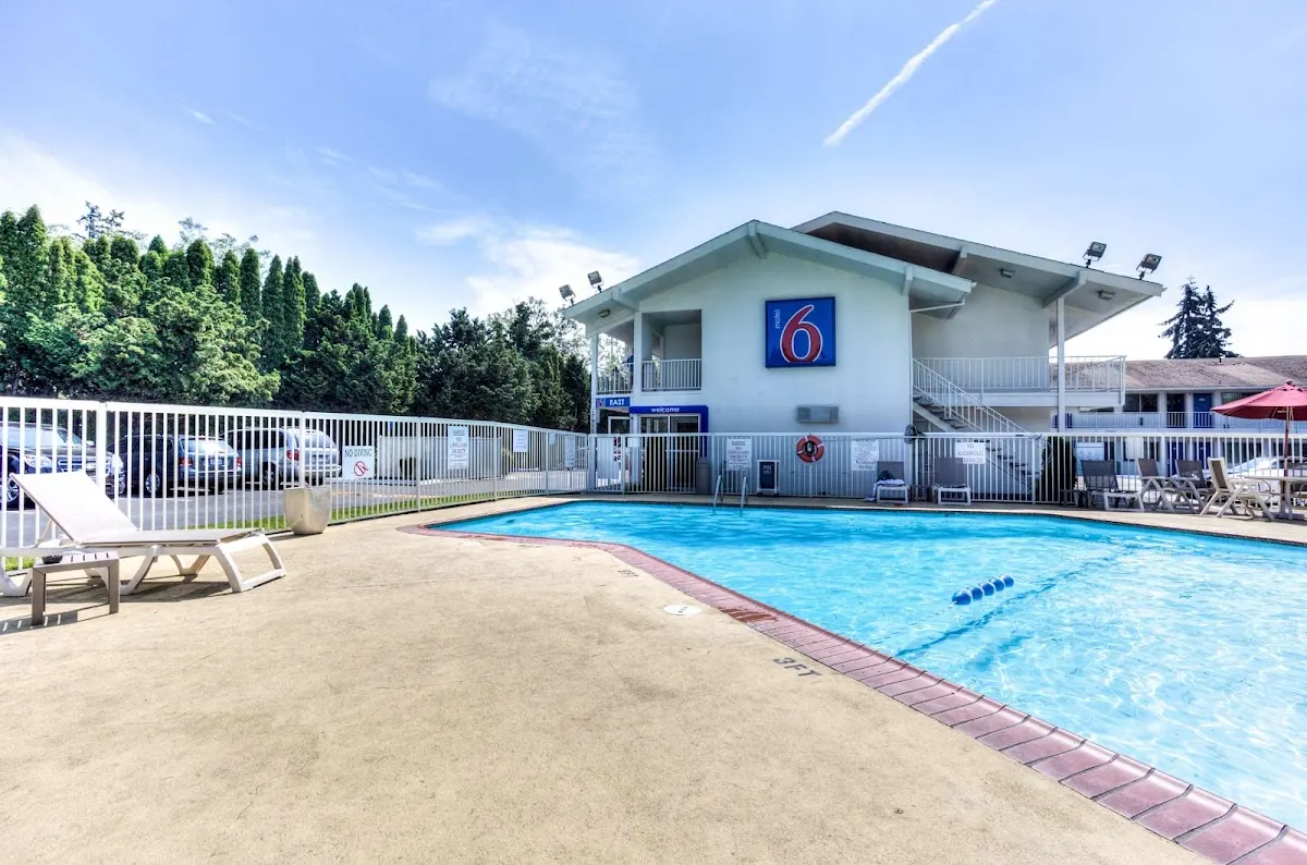 Motel 6 Tigard, OR - Portland South - Lake Oswego