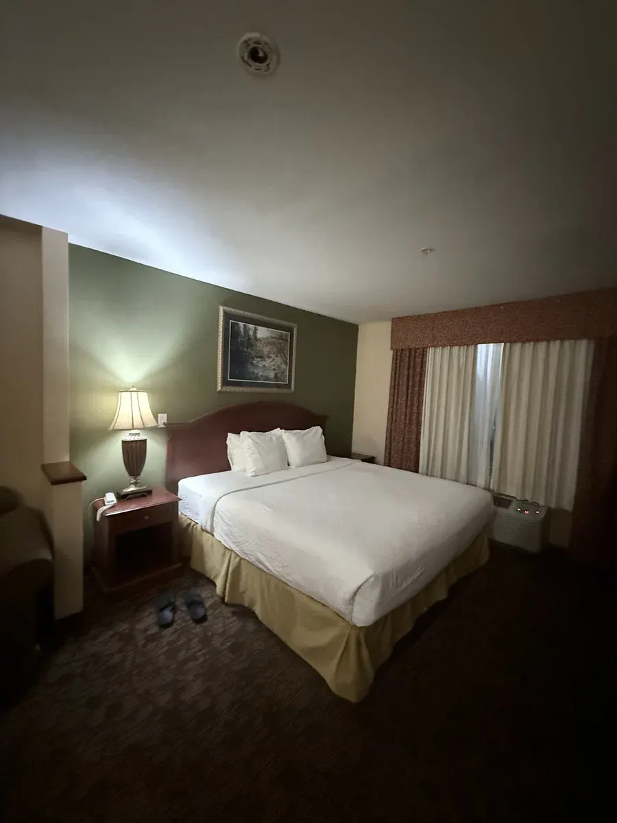 Magnuson Hotel Commerce