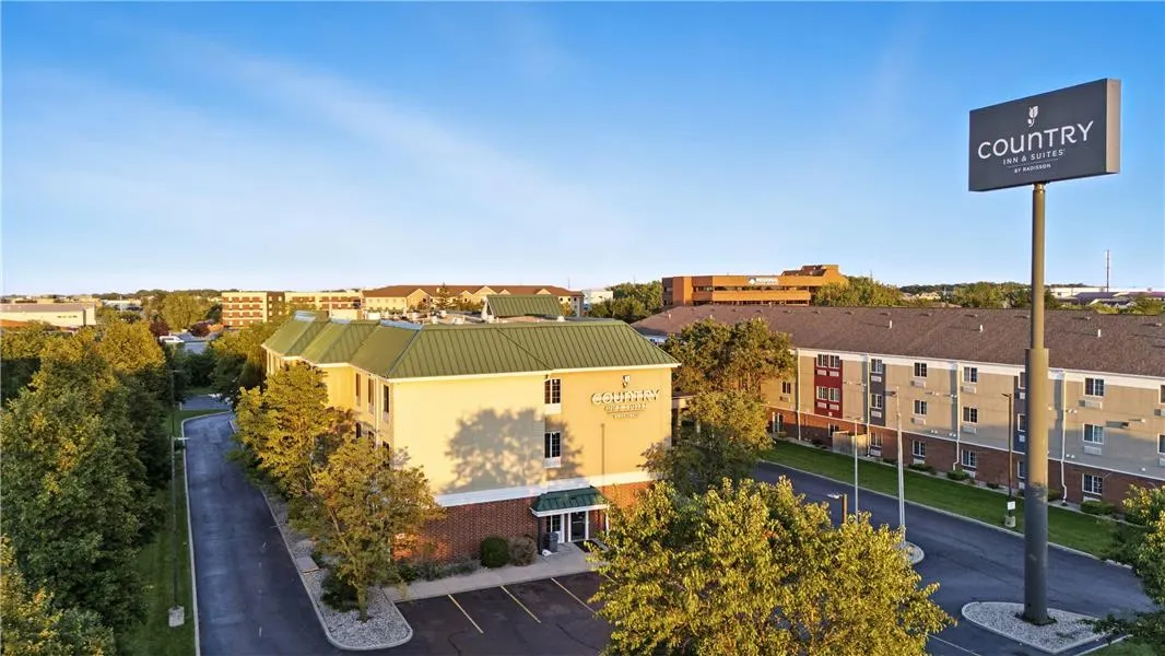 Country Inn & Suites by Radisson, Merrillville, IN