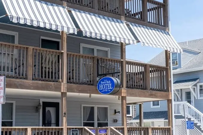 Beach Walk Hotel