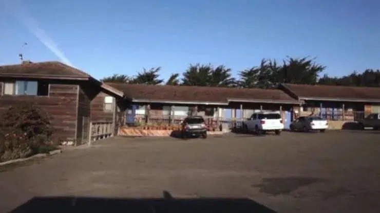 The Surf Inn at Gualala
