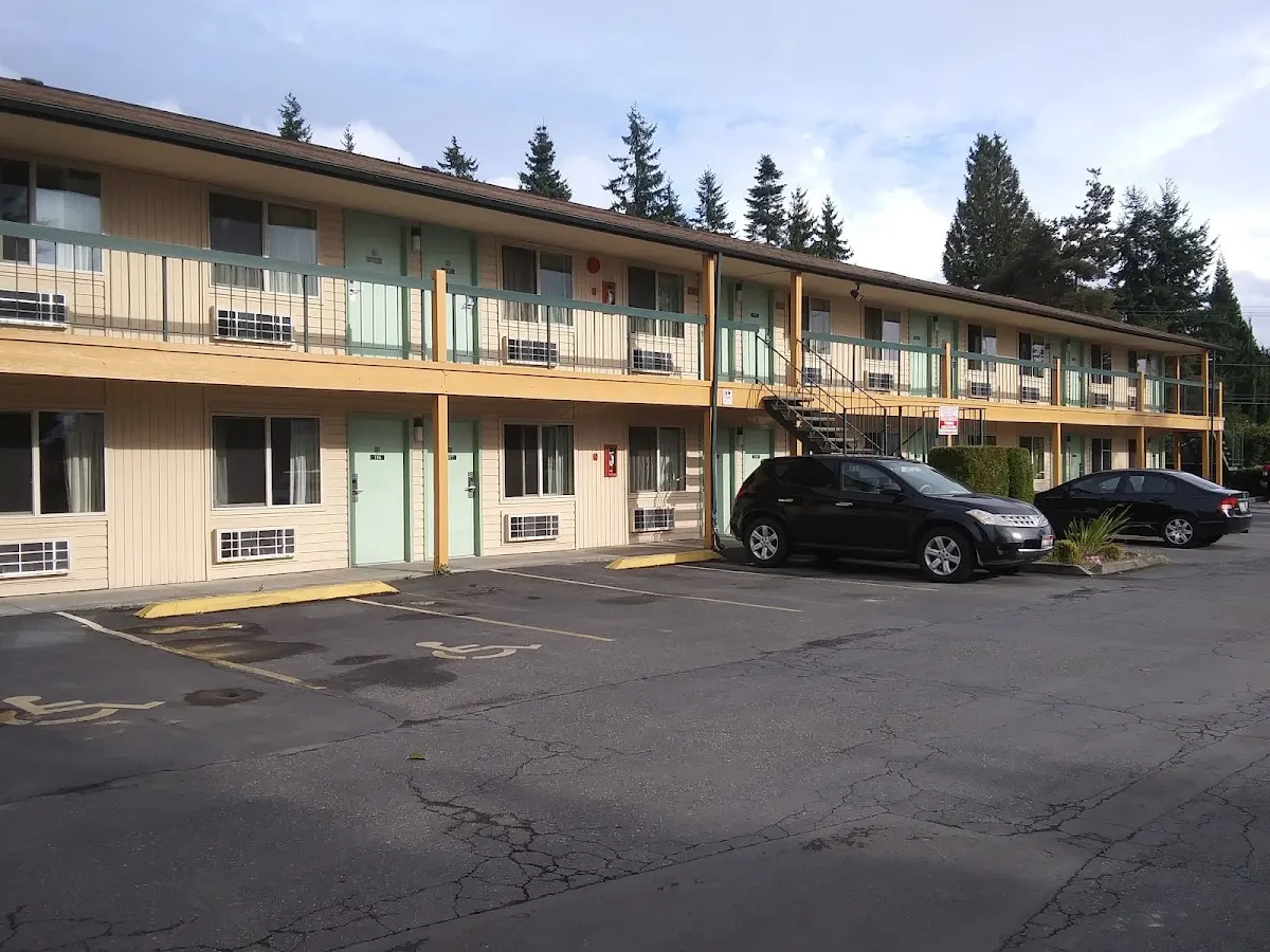 Sunrise Inn Everett