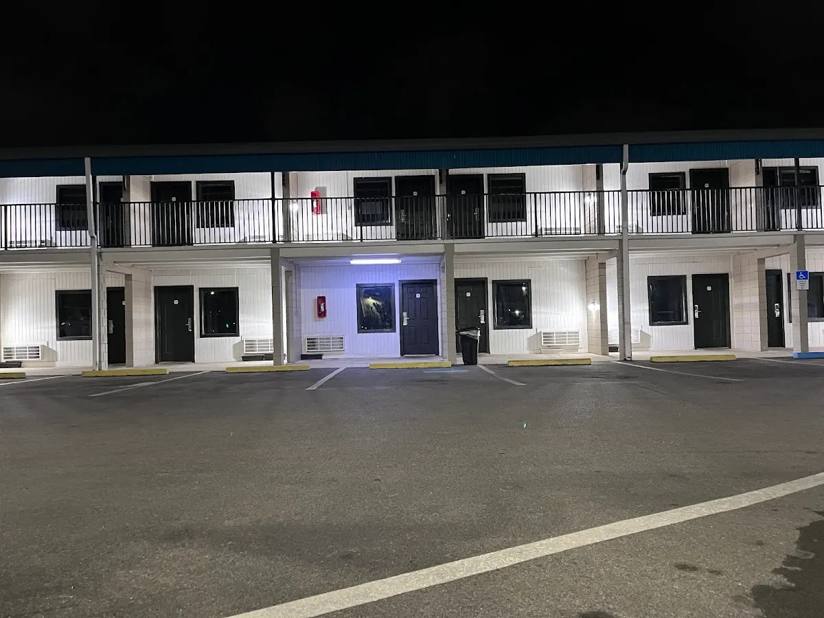 Western Inn