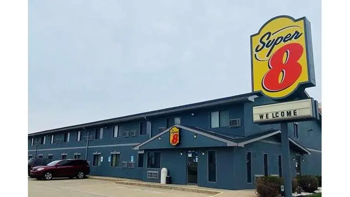 Super 8 by Wyndham Michigan City