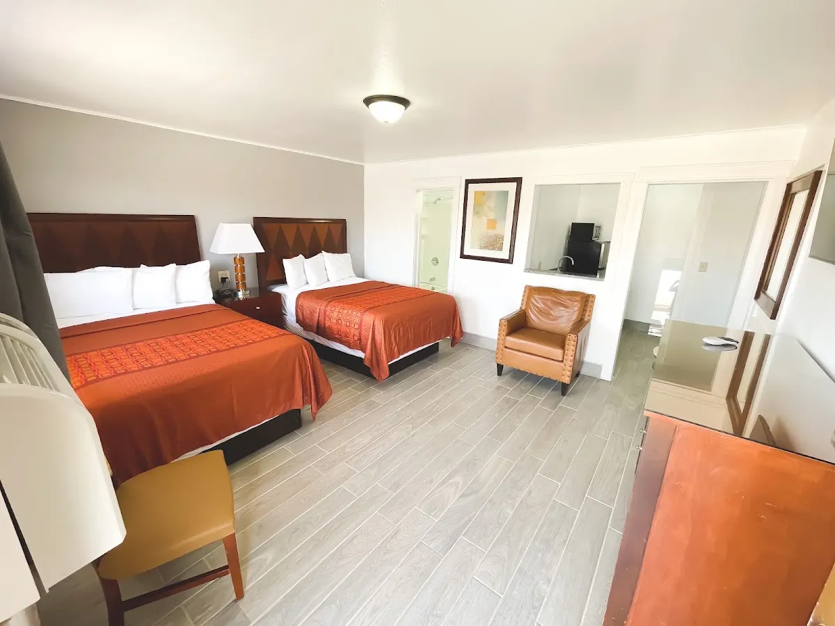 ECONOMY INN MOTEL