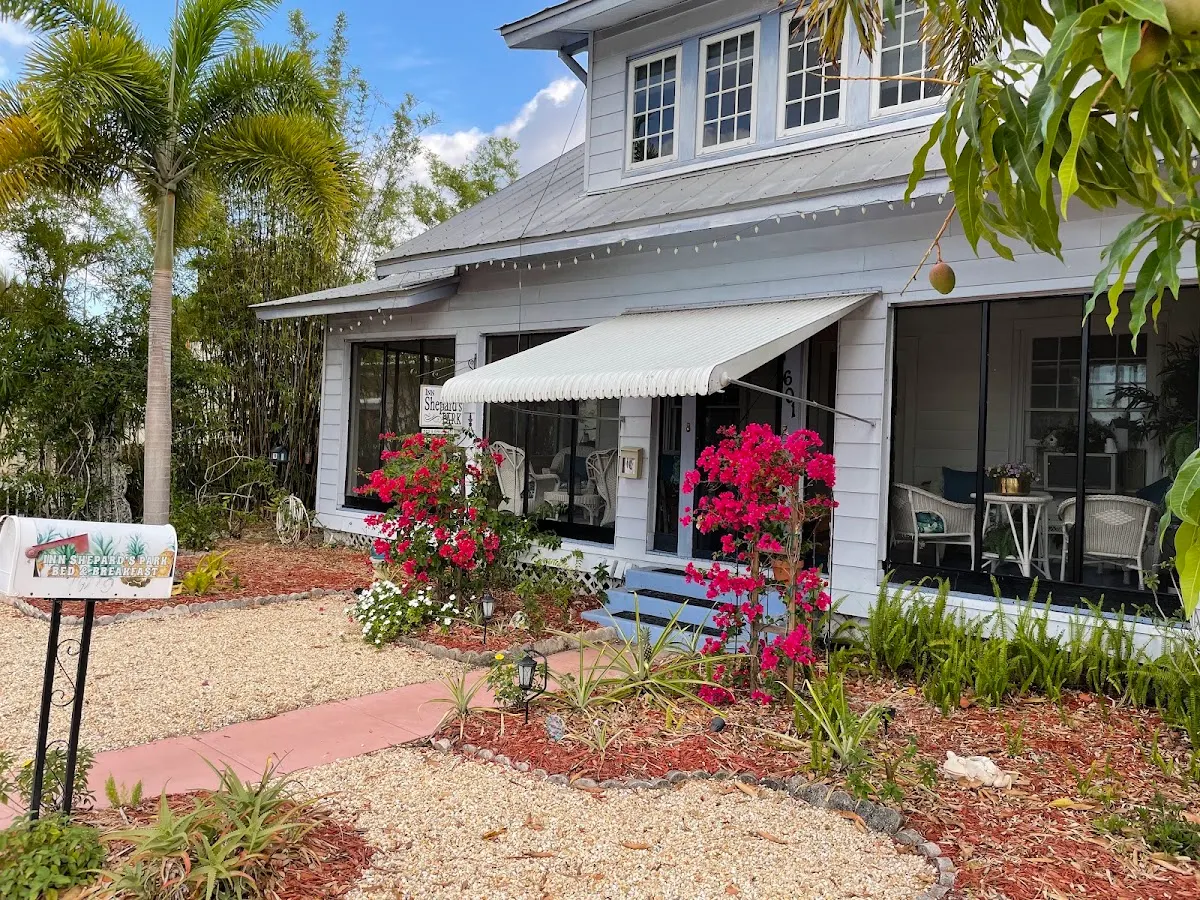Inn Shepard's Park Guest House