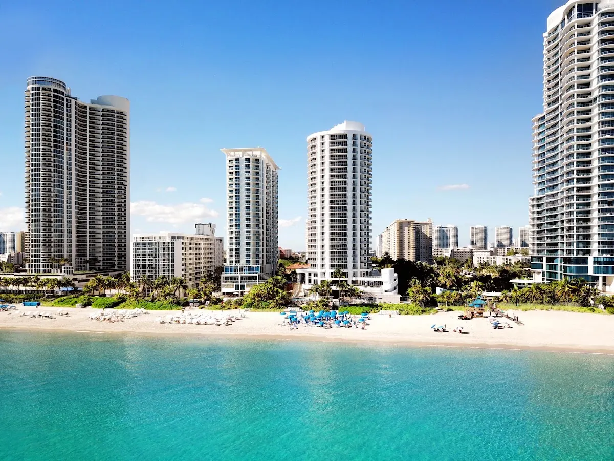 DoubleTree Resort & Spa by Hilton Hotel Ocean Point - North Miami Beach