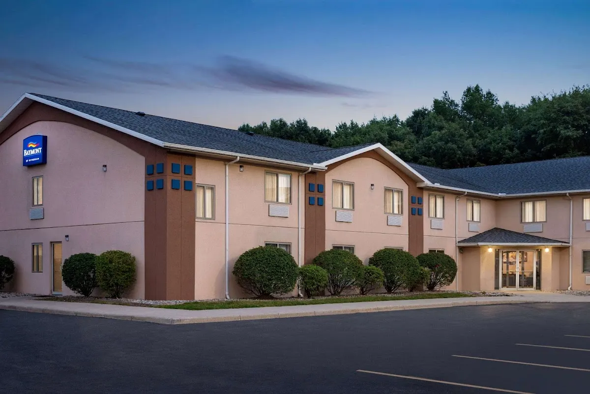 Baymont Inn & Suites by Wyndham Swanton/Toledo Airport