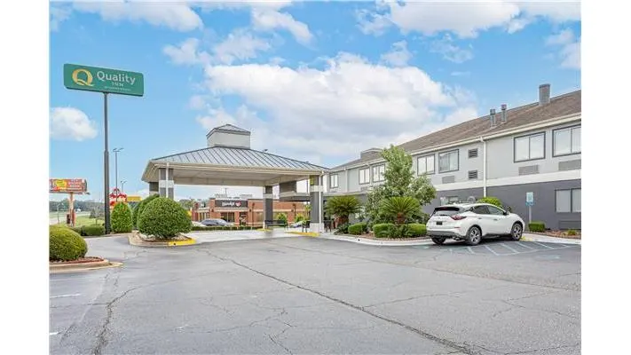 Quality Inn Prattville I-65
