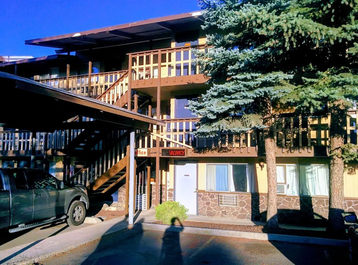 Willow Spring Motel