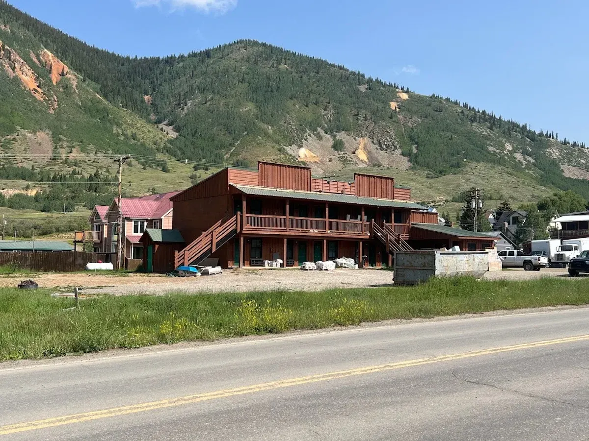Altus Lodge