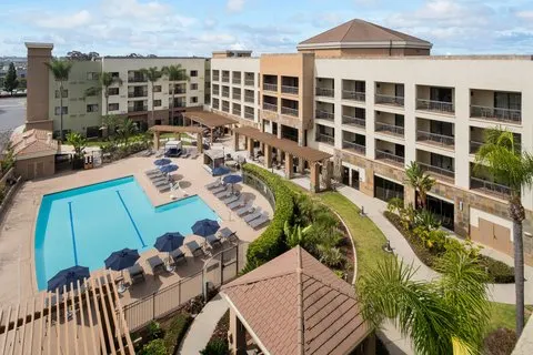 Courtyard by Marriott San Diego Central