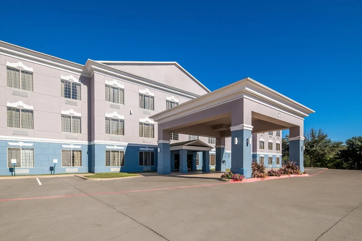 Roanoke Suites