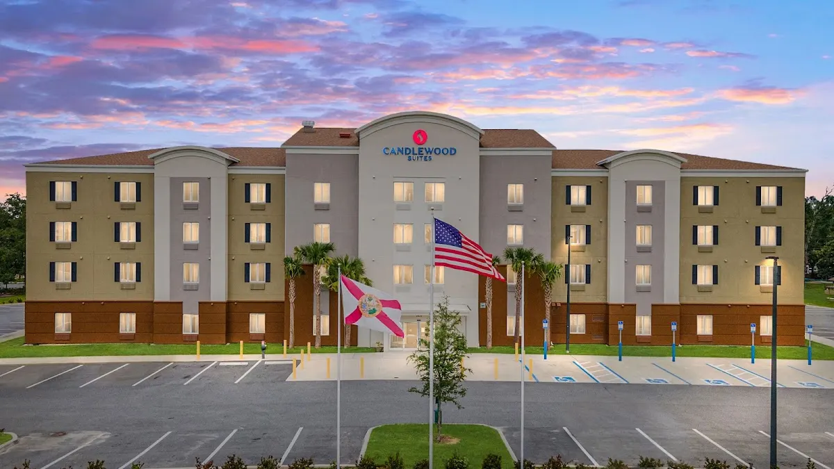 Candlewood Suites