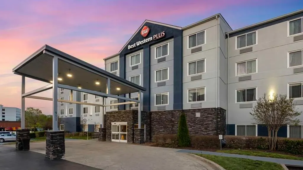 Best Western Plus Nashville Airport Hotel
