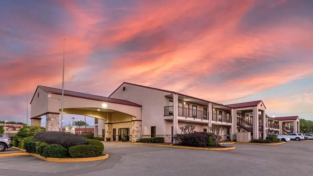 Best Western Lindale Inn