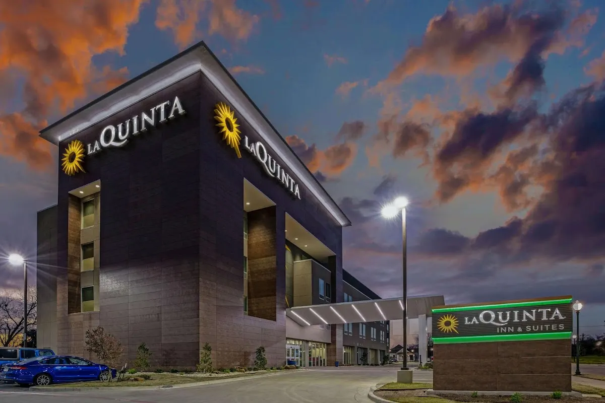 La Quinta Inn and Suites by Wyndham Waco Downtown - Baylor