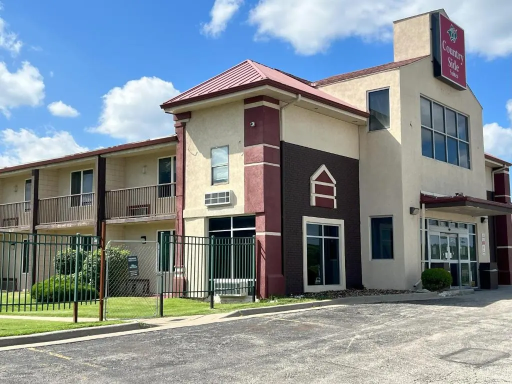 Countryside Suites Kansas City Independence I-70E Sports Complex Hotel