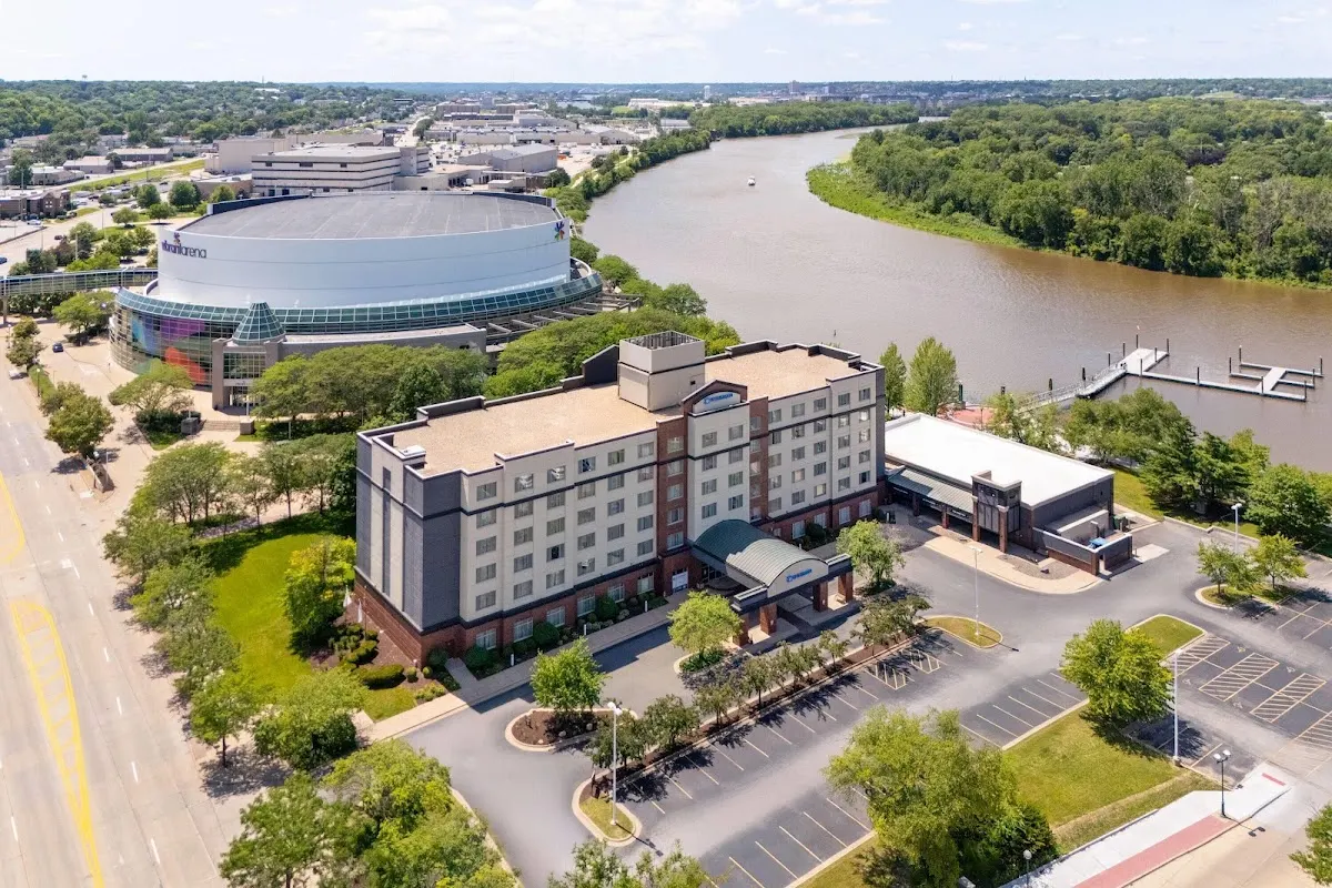 Wyndham Moline on John Deere Commons