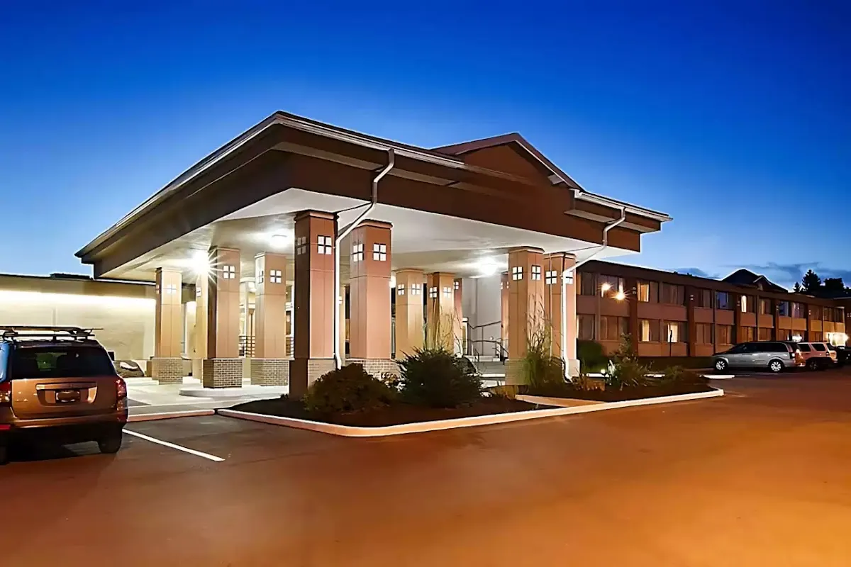 Quality Inn & Suites East Syracuse - Carrier Circle