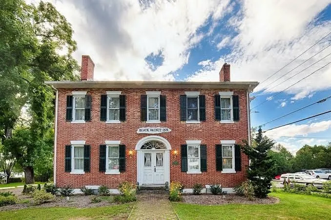 The Black Walnut Inn