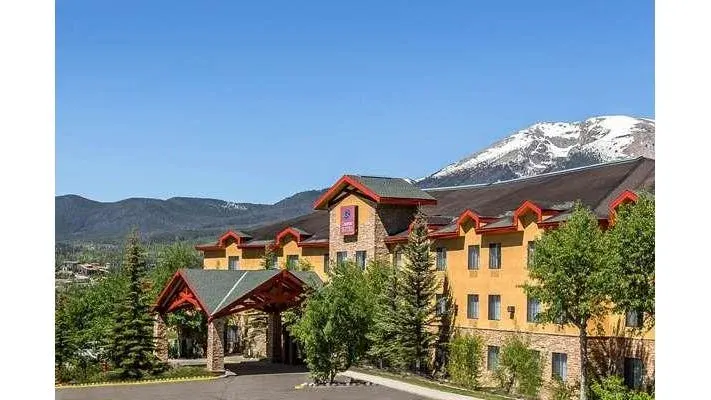 Comfort Suites Summit County