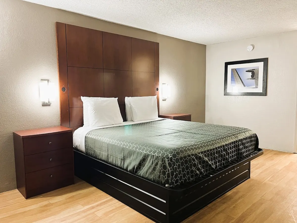 Budgetel Inn - Phenix City