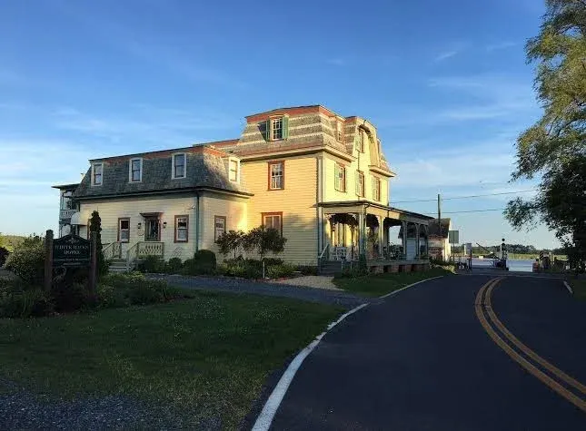 Whitehaven Hotel