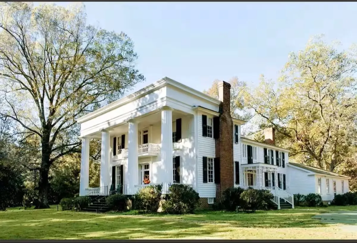 Chantilly Bed and Breakfast