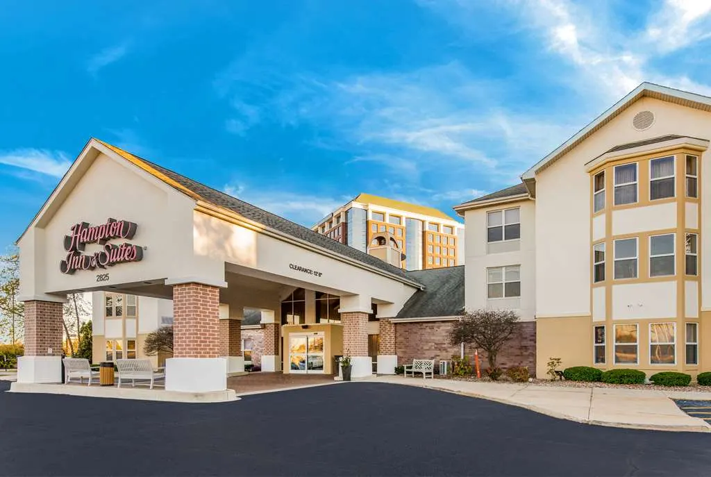 Hampton Inn & Suites Chicago/Hoffman Estates