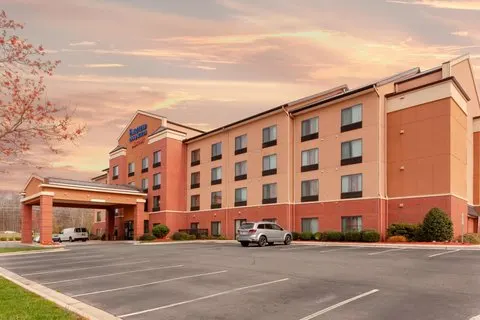 Fairfield by Marriott Inn & Suites Charlotte Matthews