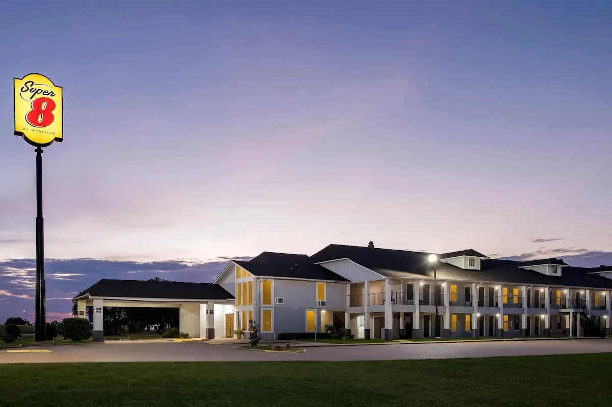 Super 8 by Wyndham Bossier City/Shreveport Area