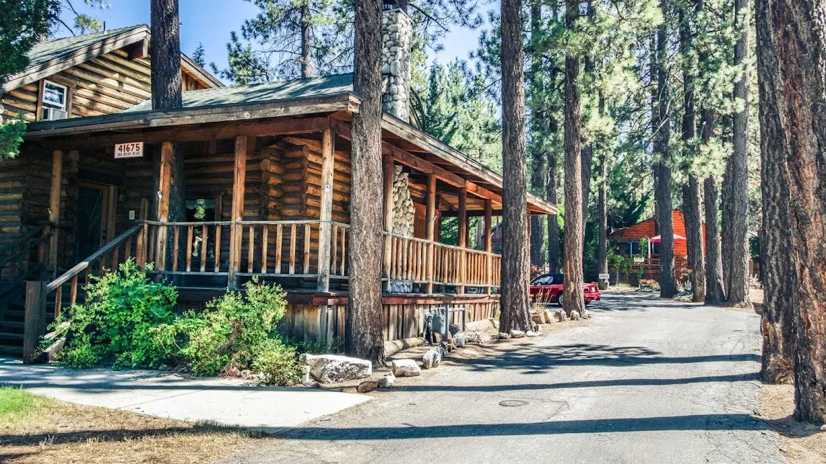 Eagle's Nest Lodge