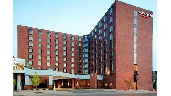 Courtyard by Marriott St. Cloud