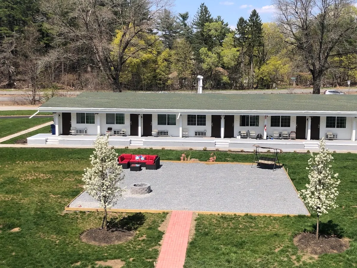 The Minuteman Inn