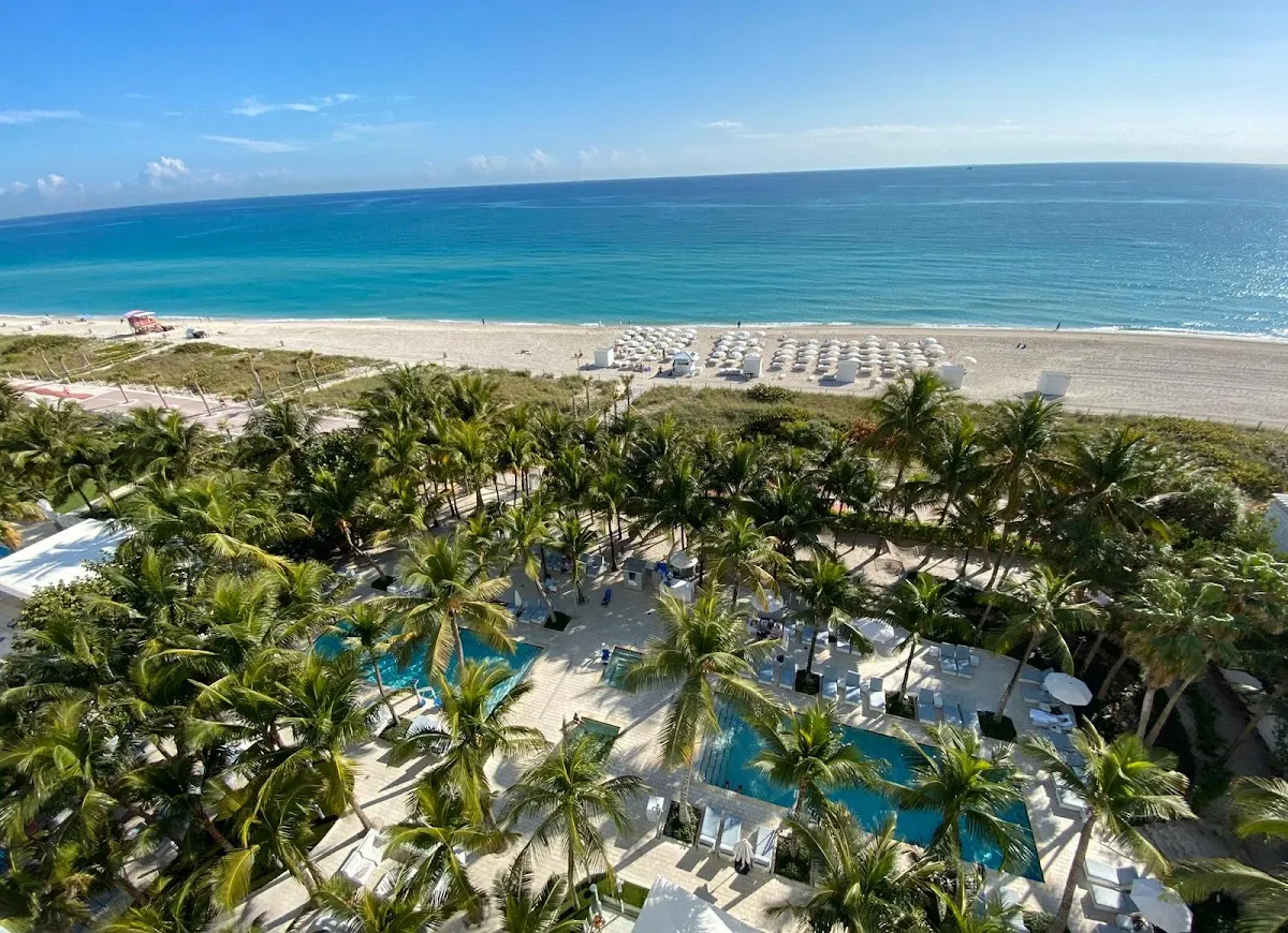 Grand Beach Hotel