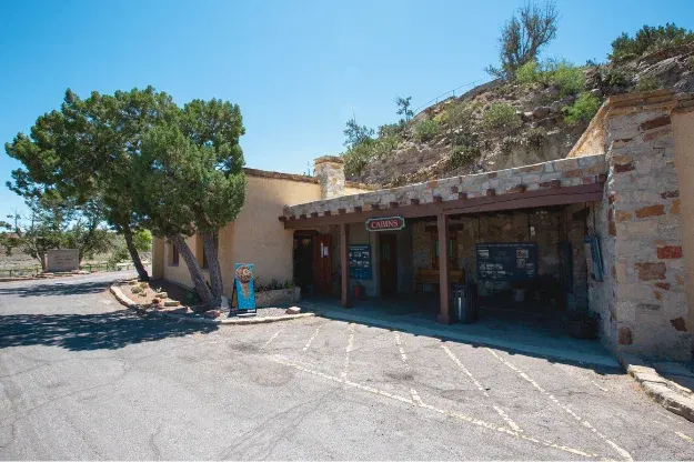 Dam Site Lodging & RV Park